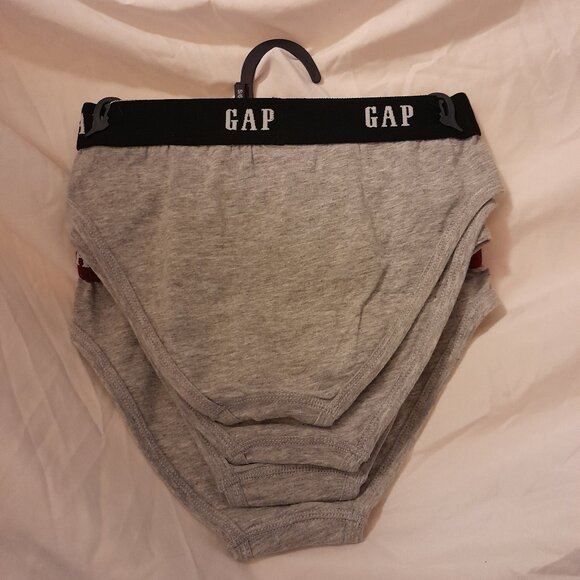 Gap Kids New With Tags Boys Underwear Pack of 4 Cotton Briefs Size Small 6/7 - Picture 3 of 4
